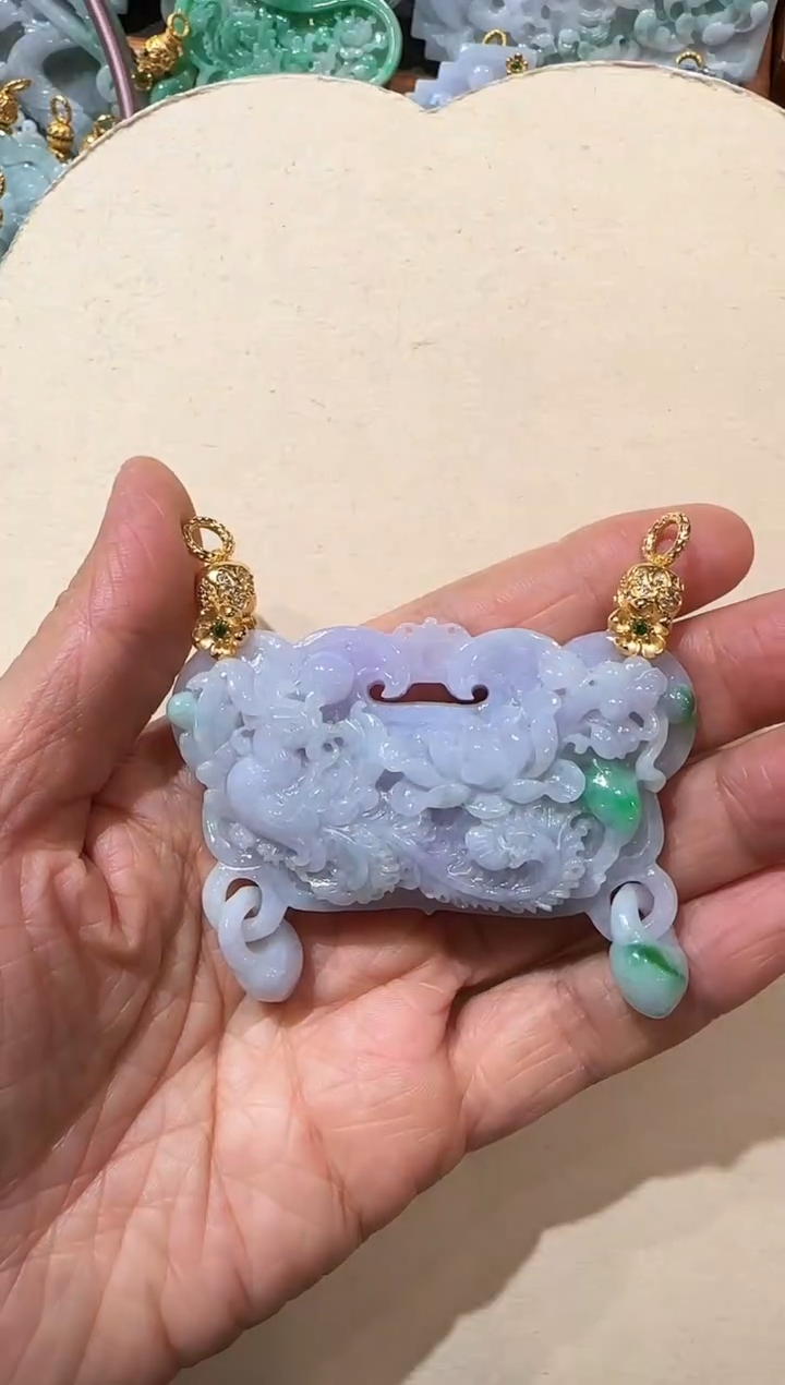 【闪购商品】翡翠未镶嵌颈饰国风