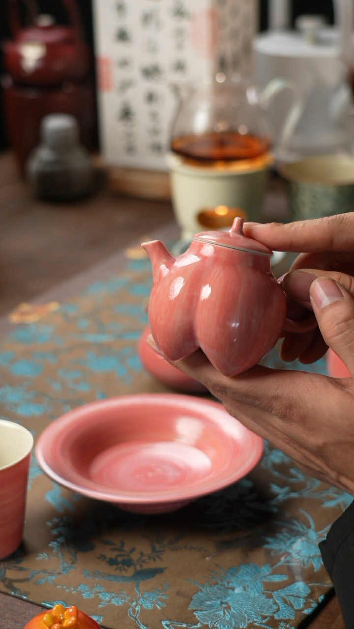 【闪购商品】粉粉引屁桃壶 容量120毫升
