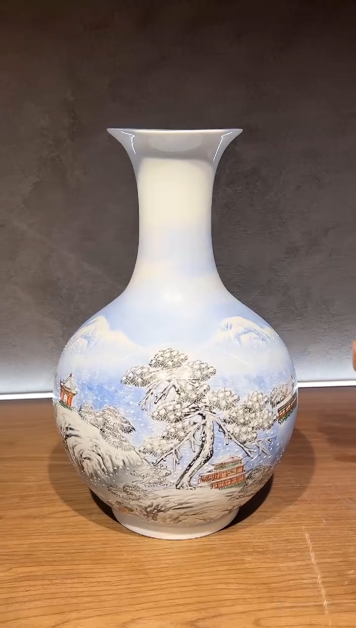 【闪购商品】瓶景德镇陶瓷雪景赏瓶