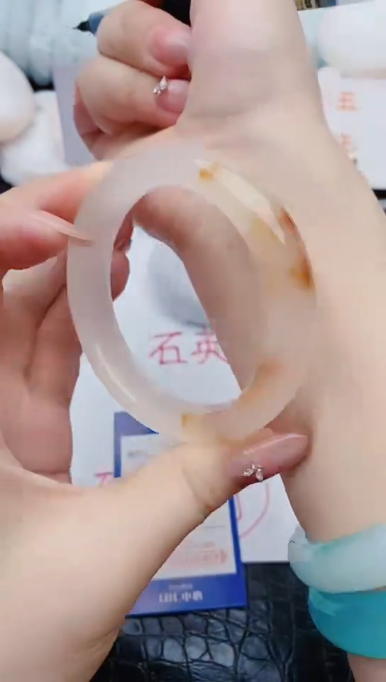 石英质玉手镯未镶嵌y100+54-55