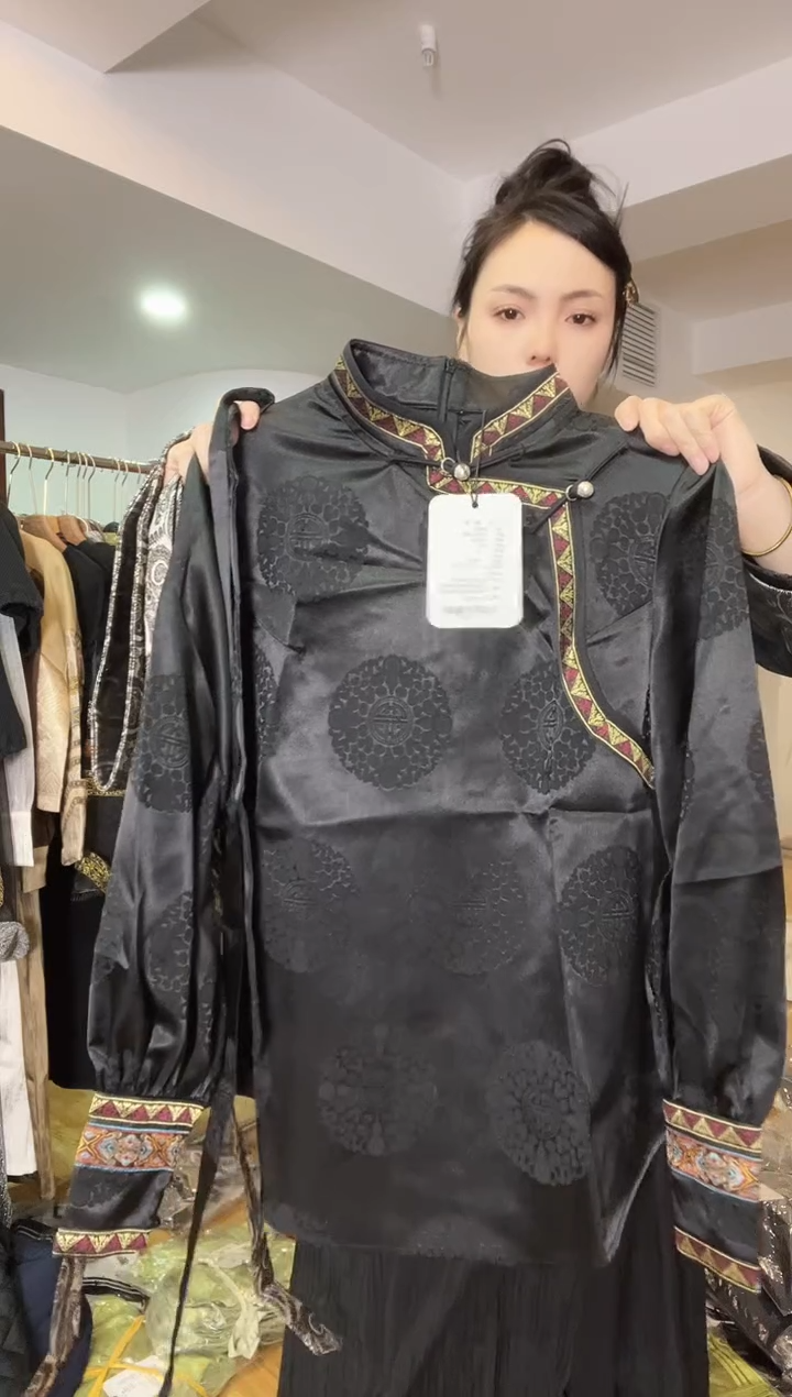 M码       90-105斤  衬衣