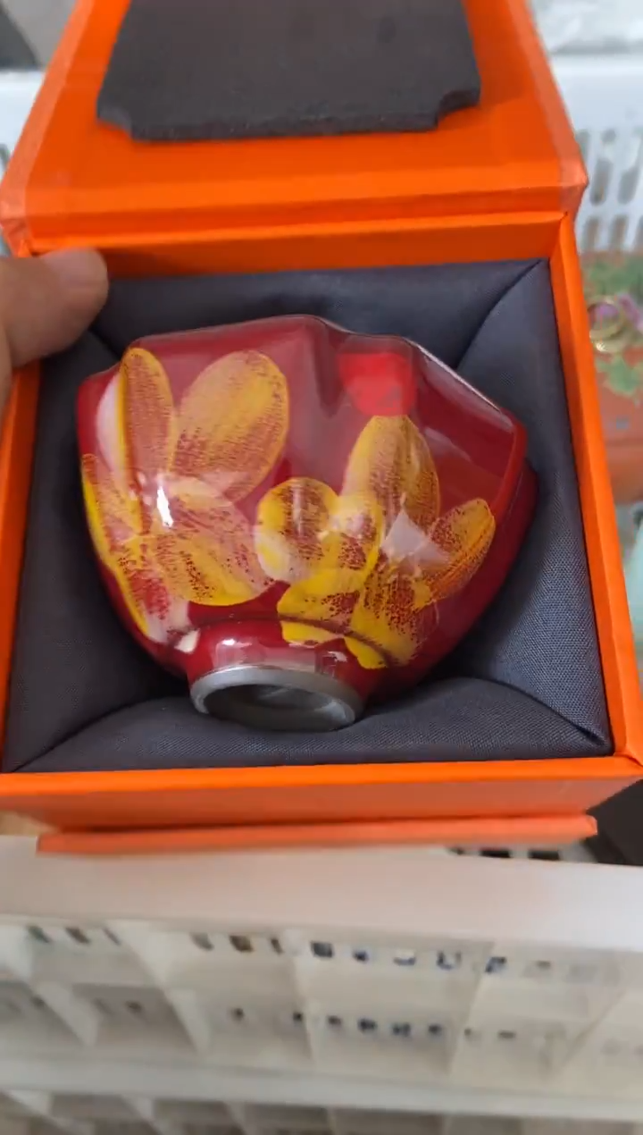 杯子瓷无运费险有瑕疵的摄影的产品有使用过的痕迹有点脏介意勿拍