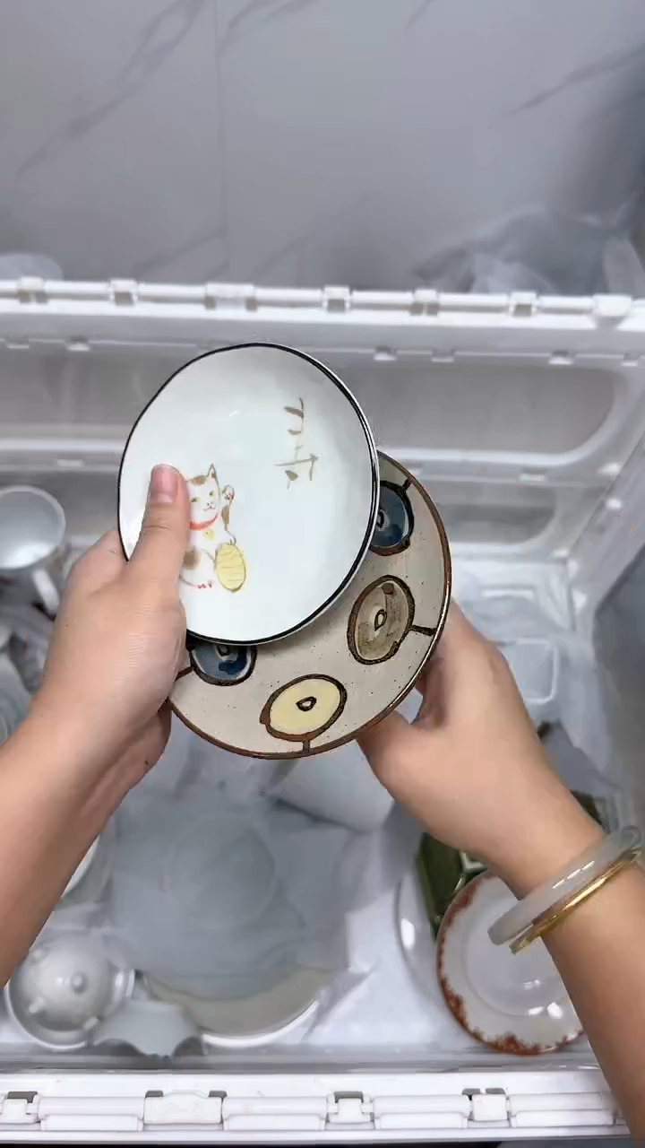 【闪购商品】1697回流瓷器默认微瑕，18.8包邮