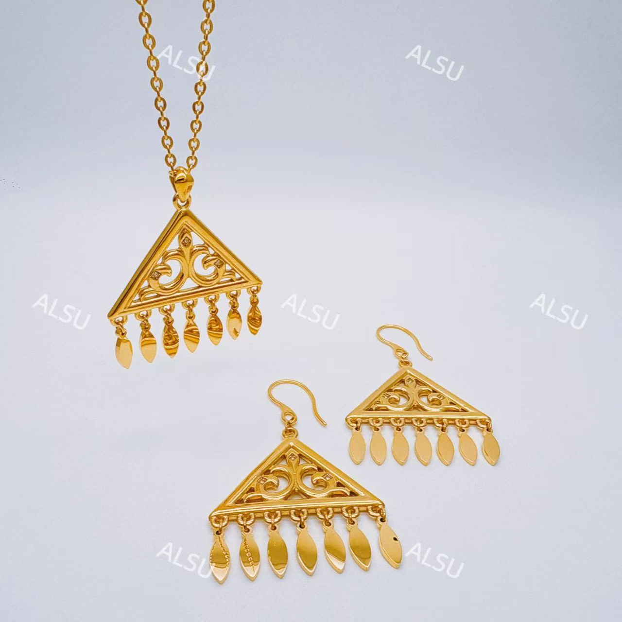 合金项链 ALSU原创经典新款轻奢三角两件套项链耳环气质瑕疵