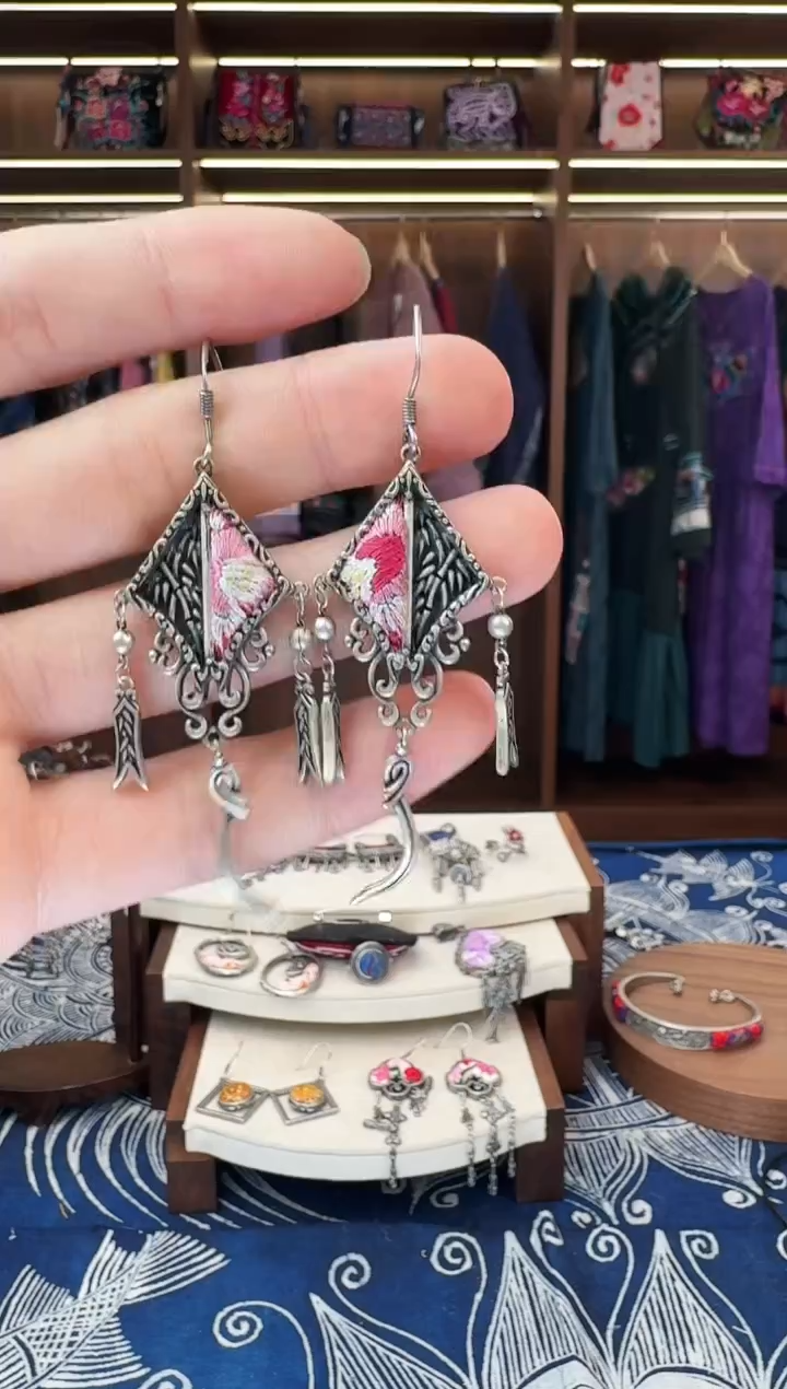 织绣521黔东南苗族刺绣