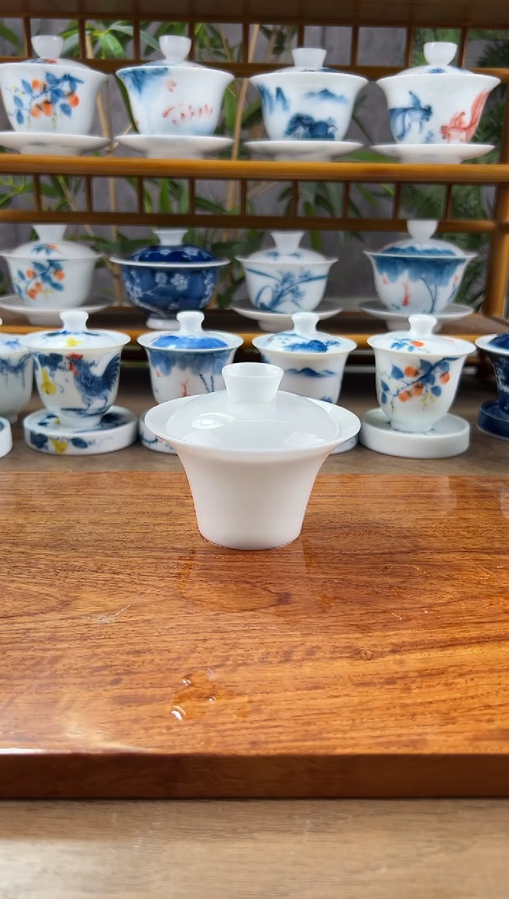 【闪购商品】高冰纯白二才马蹄盖碗