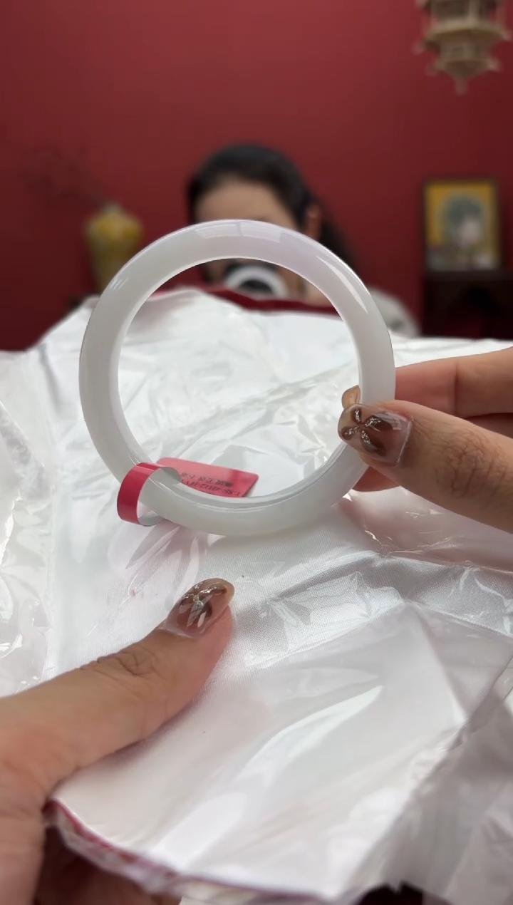 【闪购商品】翡翠手镯未镶嵌16手镯