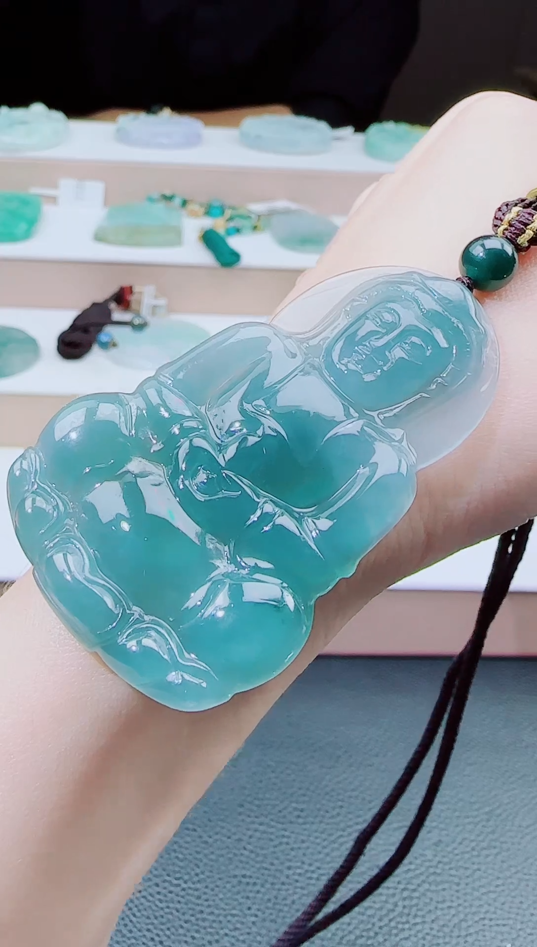 颈饰未镶嵌翡翠多样性发其一79472     大观音 