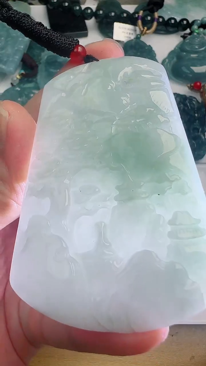 翡翠未镶嵌颈饰多样性随机发其一