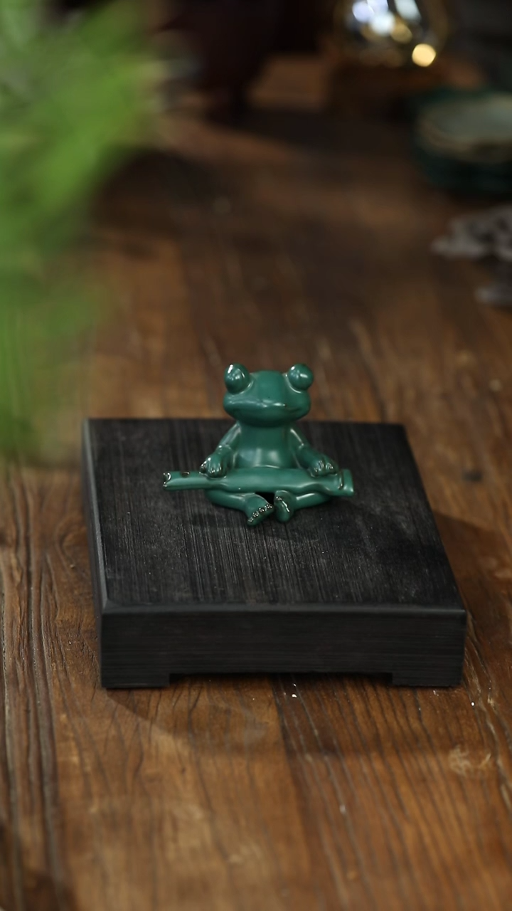 【闪购商品】其他qc绿釉青蛙一清仓不退不换