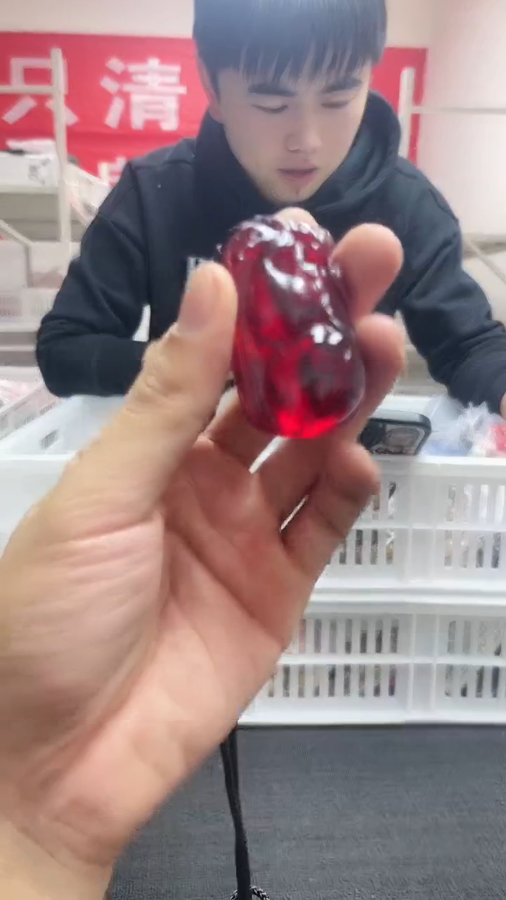 【闪购商品】血珀颈饰未镶嵌精美吊坠42