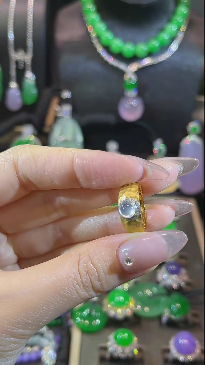 【闪购商品】翡翠戒指18K金镶嵌戒指