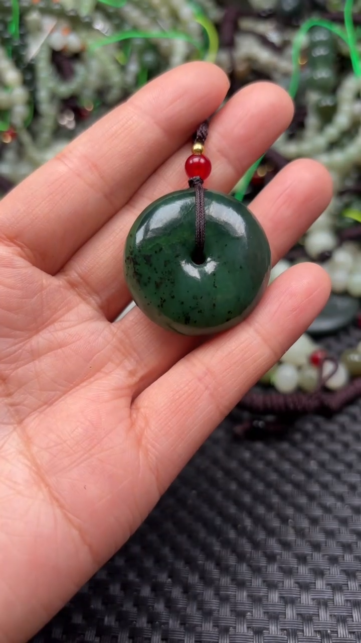 【闪购商品】和田玉颈饰未镶嵌1