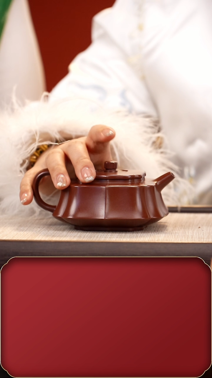 【闪购商品】紫砂茶壶HT筋纹翘楚 玫红紫260cc+2杯