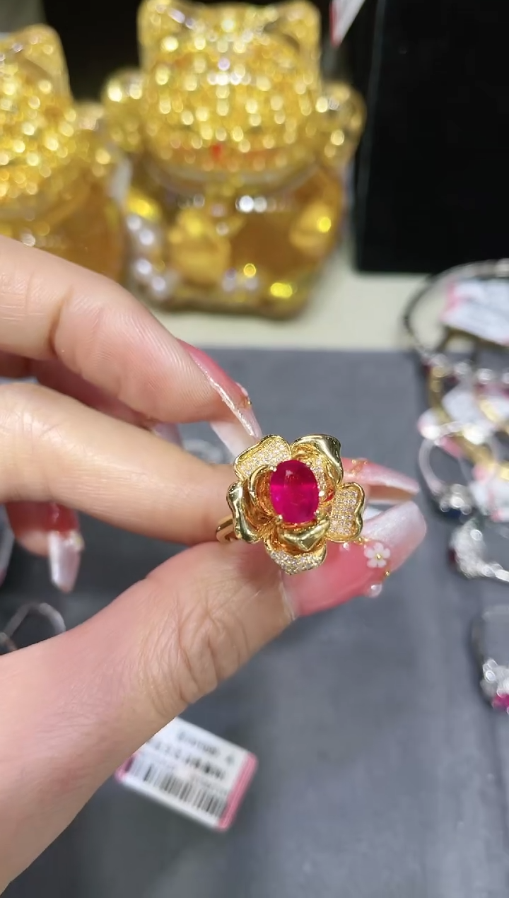 【闪购商品】红宝石戒指18K金镶嵌·