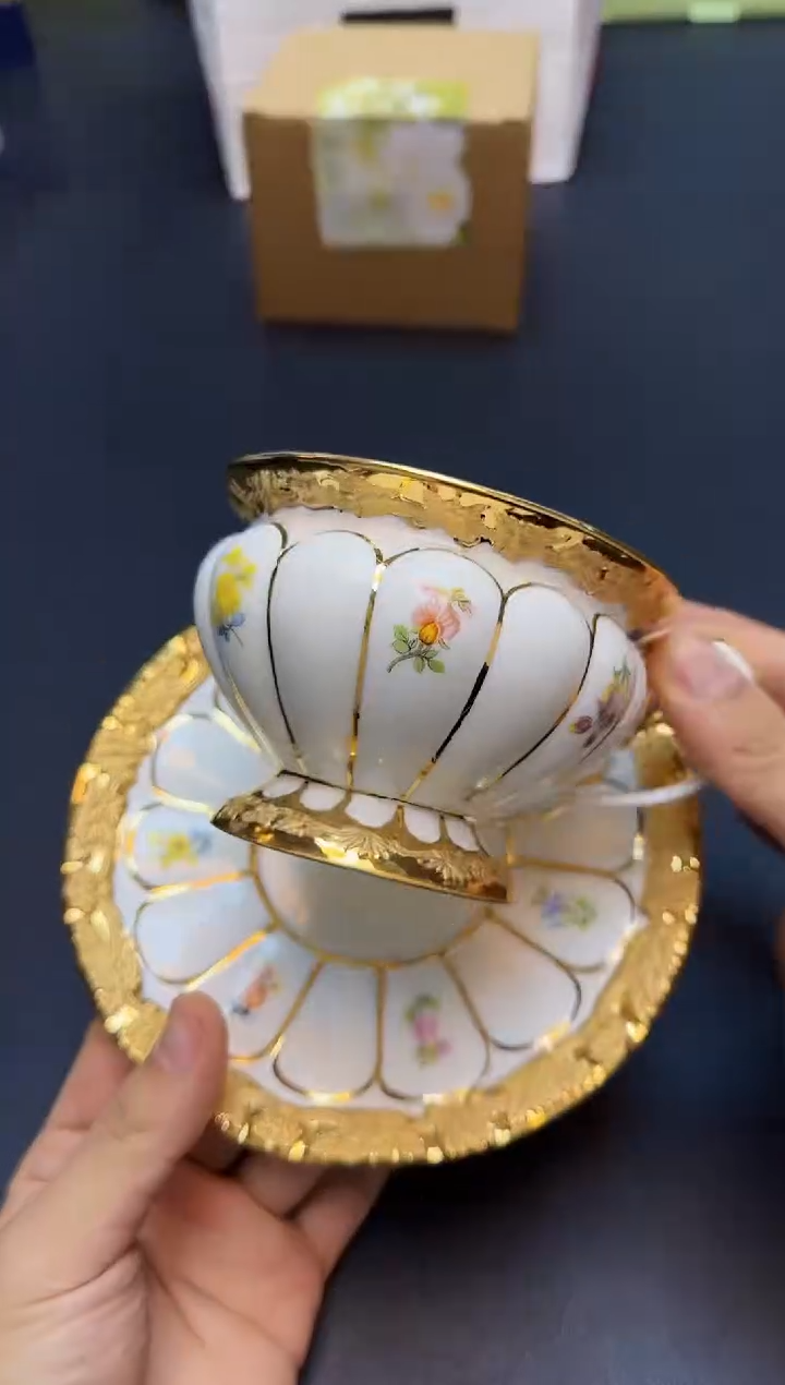【闪购商品】瓷片全新正品一件不留@@H193