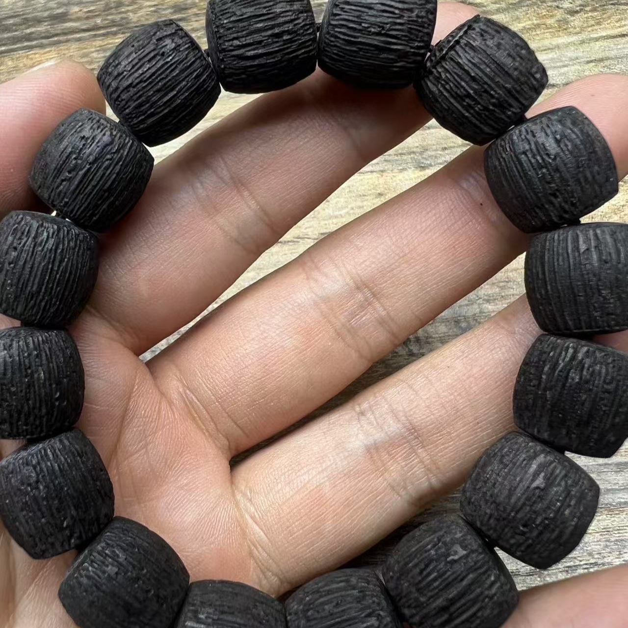 链接C1111号木质手串