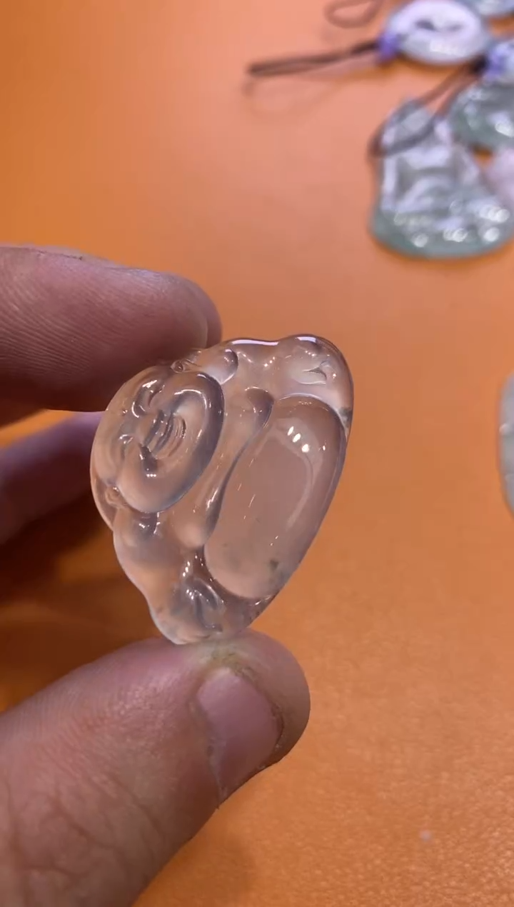 【闪购商品】翡翠吊坠(不含链)未镶嵌佛公9500