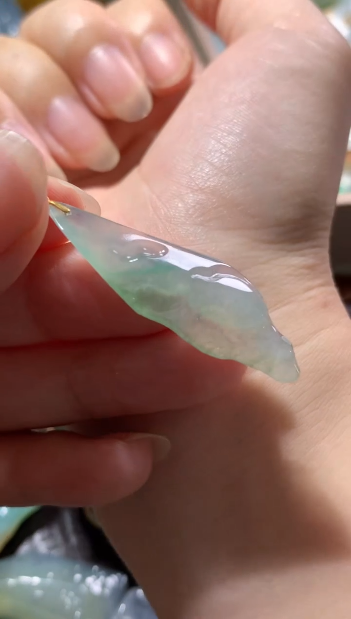 翡翠18K金镶嵌吊坠(不含链)吊坠