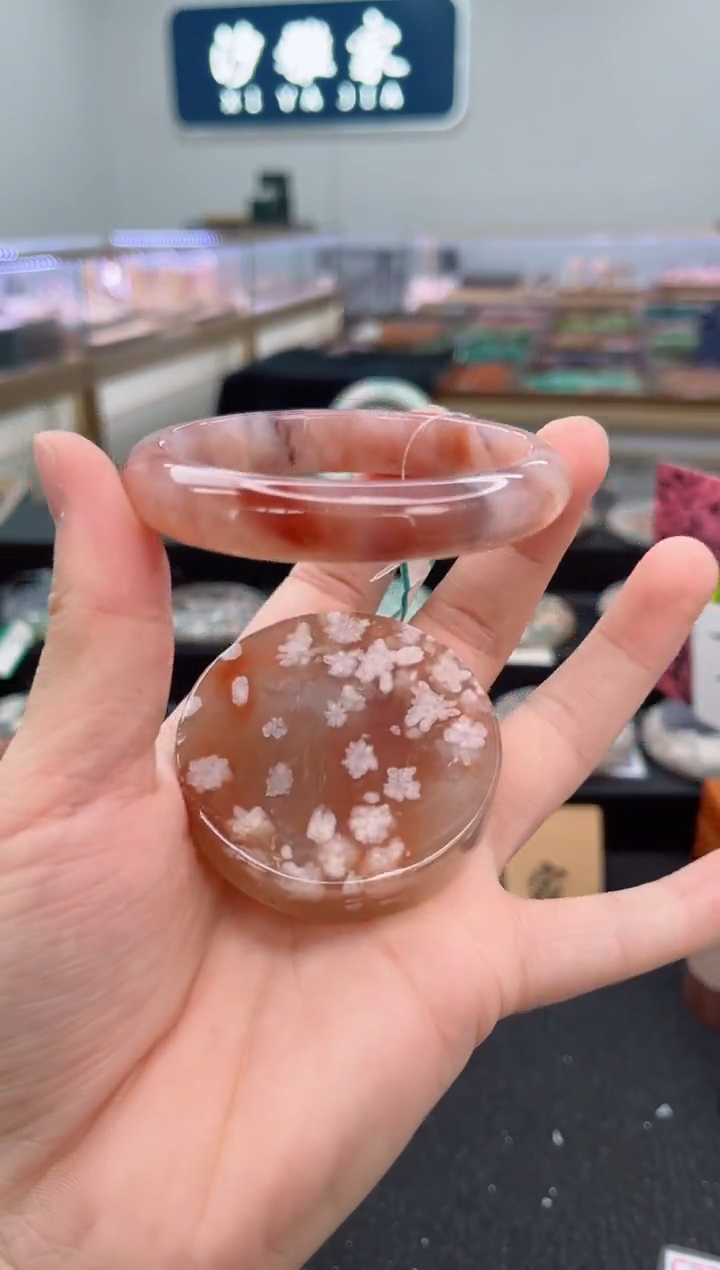 石英质玉手镯未镶嵌57圈口（赠品镯心）6189002