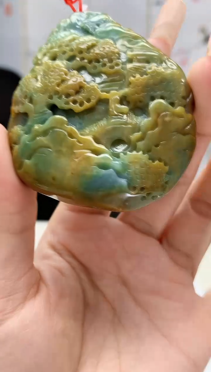 【闪购商品】定制翡翠未镶嵌4812lr-毛货挂件210