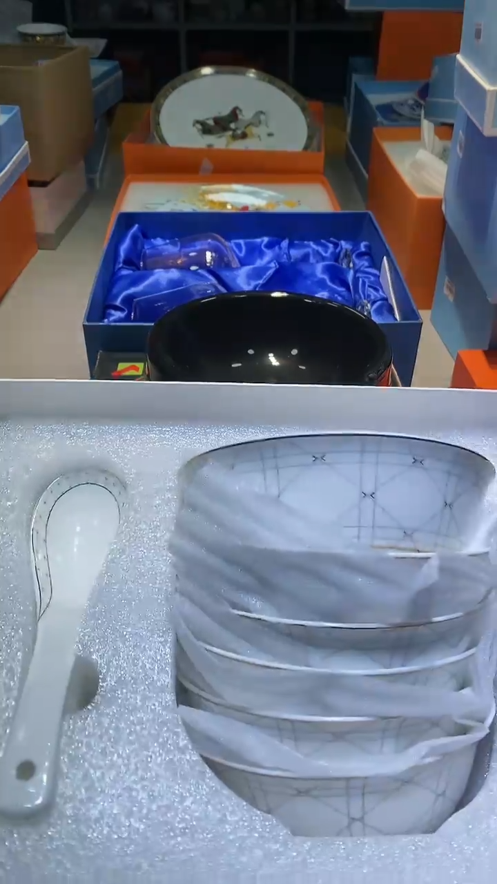 【闪购商品】瓷片11111111111111111