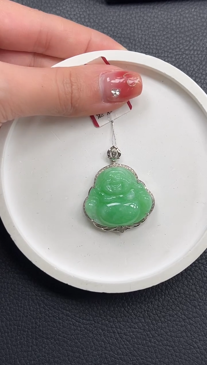 【闪购商品】翡翠颈饰18K金镶嵌佛公