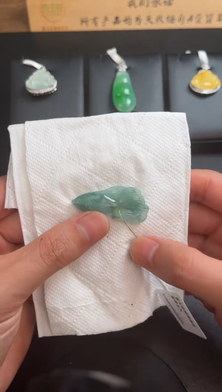 【闪购商品】翡翠颈饰未镶嵌翡翠