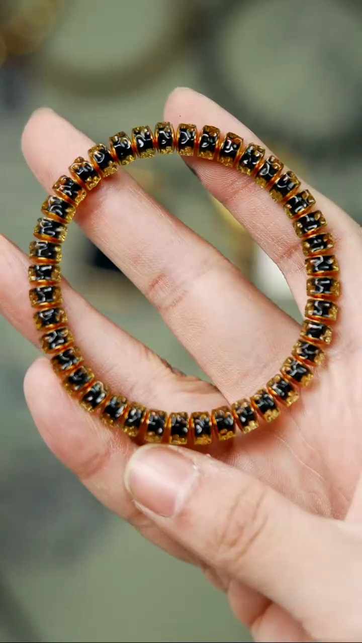 【闪购商品】蓝珀裸石未镶嵌文玩配饰