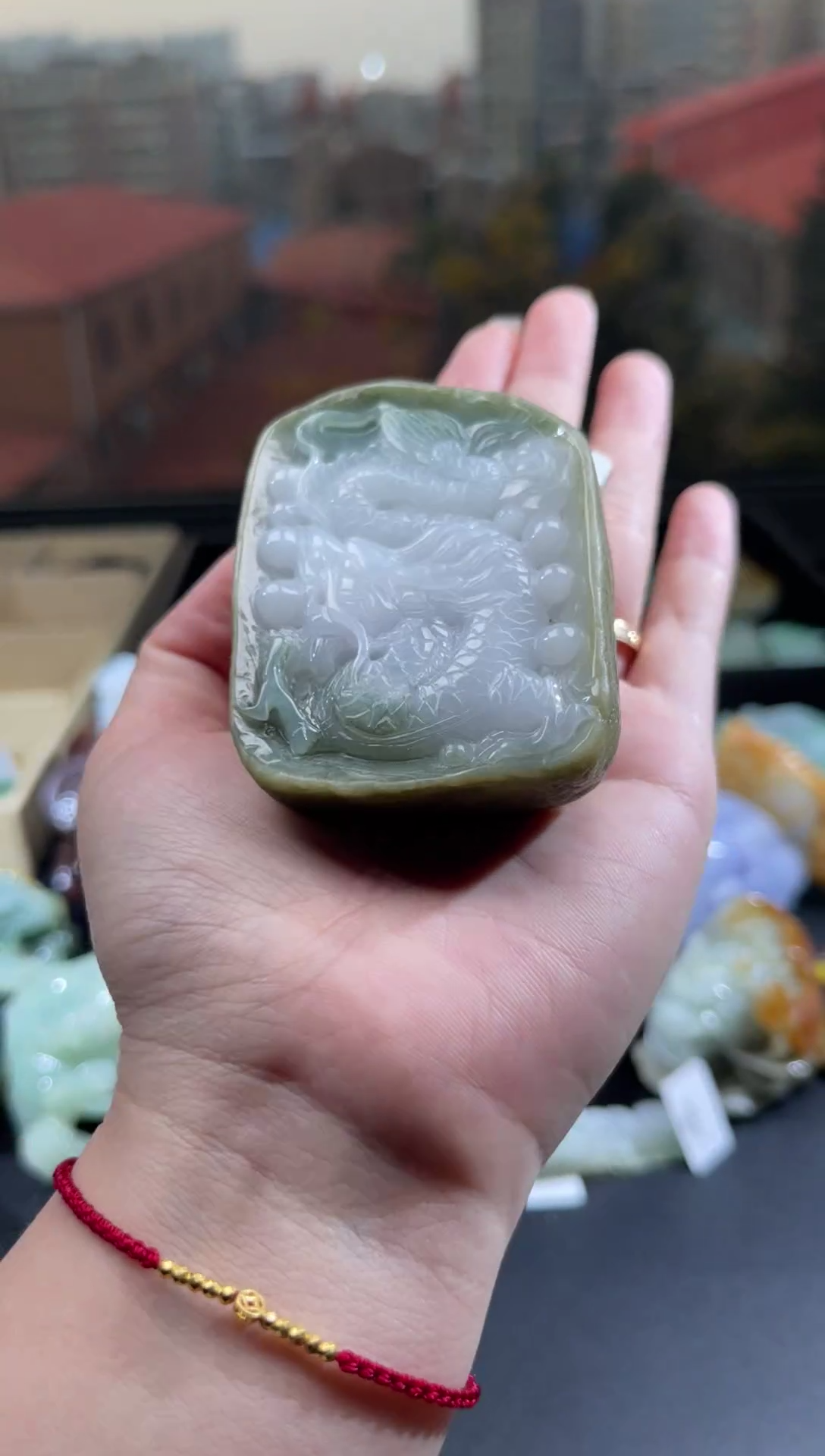 【闪购商品】翡翠颈饰未镶嵌原石000146
