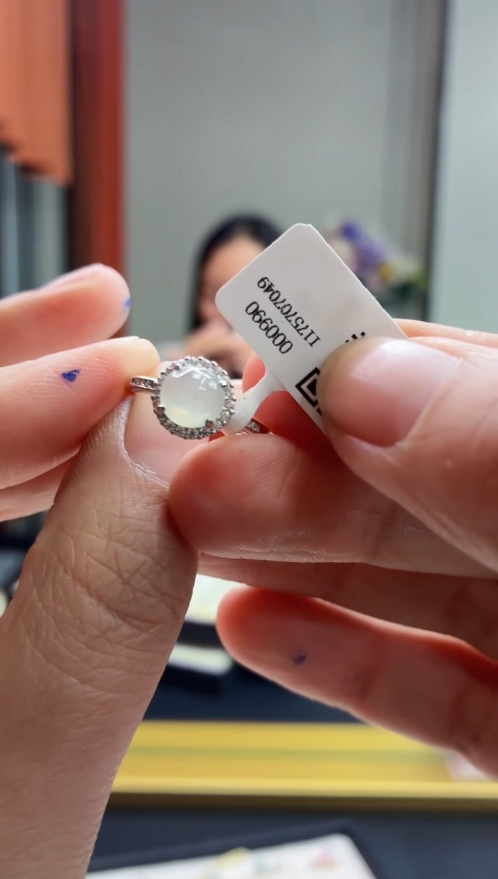 颈饰银S925镶嵌翡翠1111111111