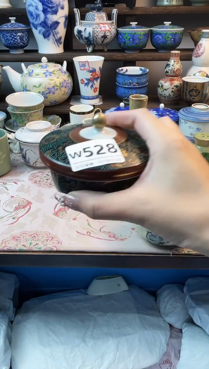瓷片໒****༗W528不退不换.感谢理解