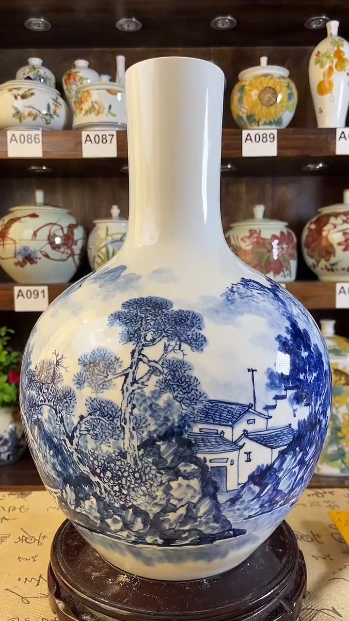 【闪购商品】纯手工手绘山林小屋2大号天球瓶