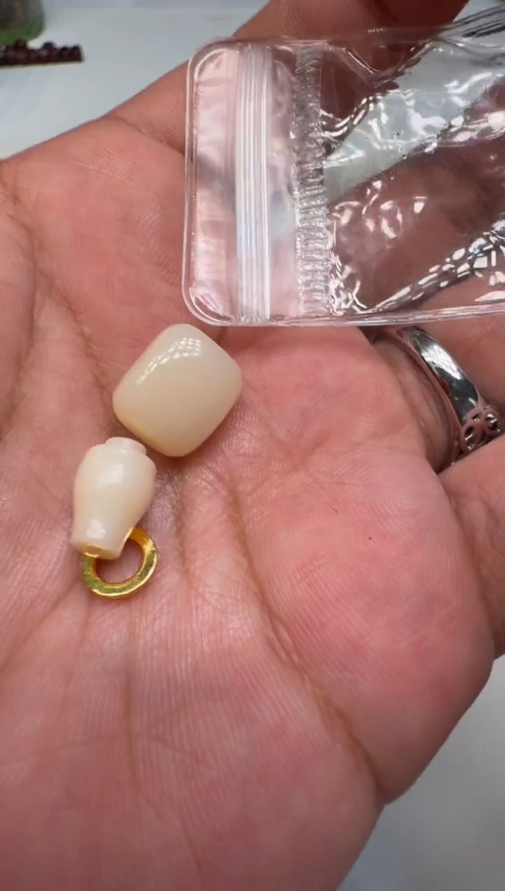 吊坠白玉菩提驼三通8号