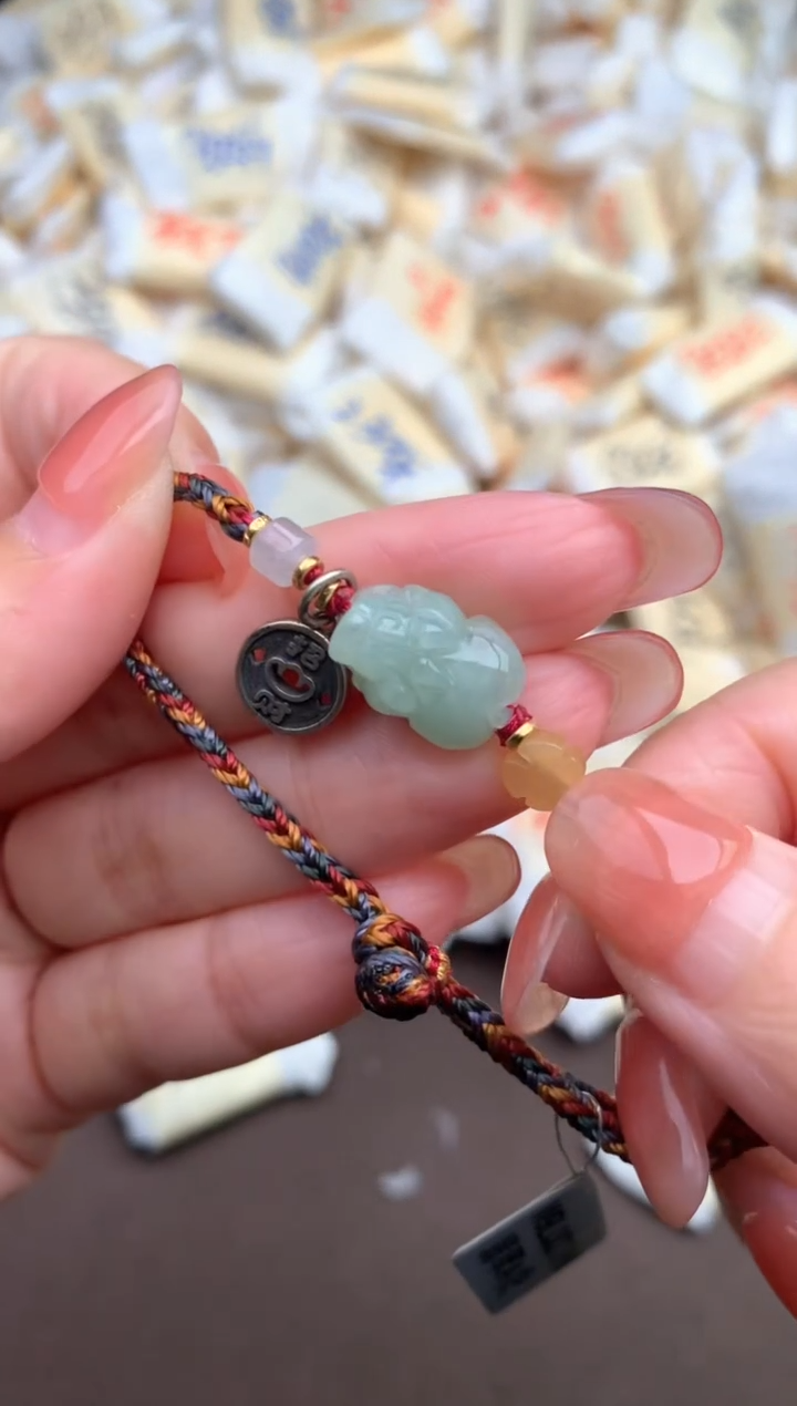 【闪购商品】翡翠手绳未镶嵌—