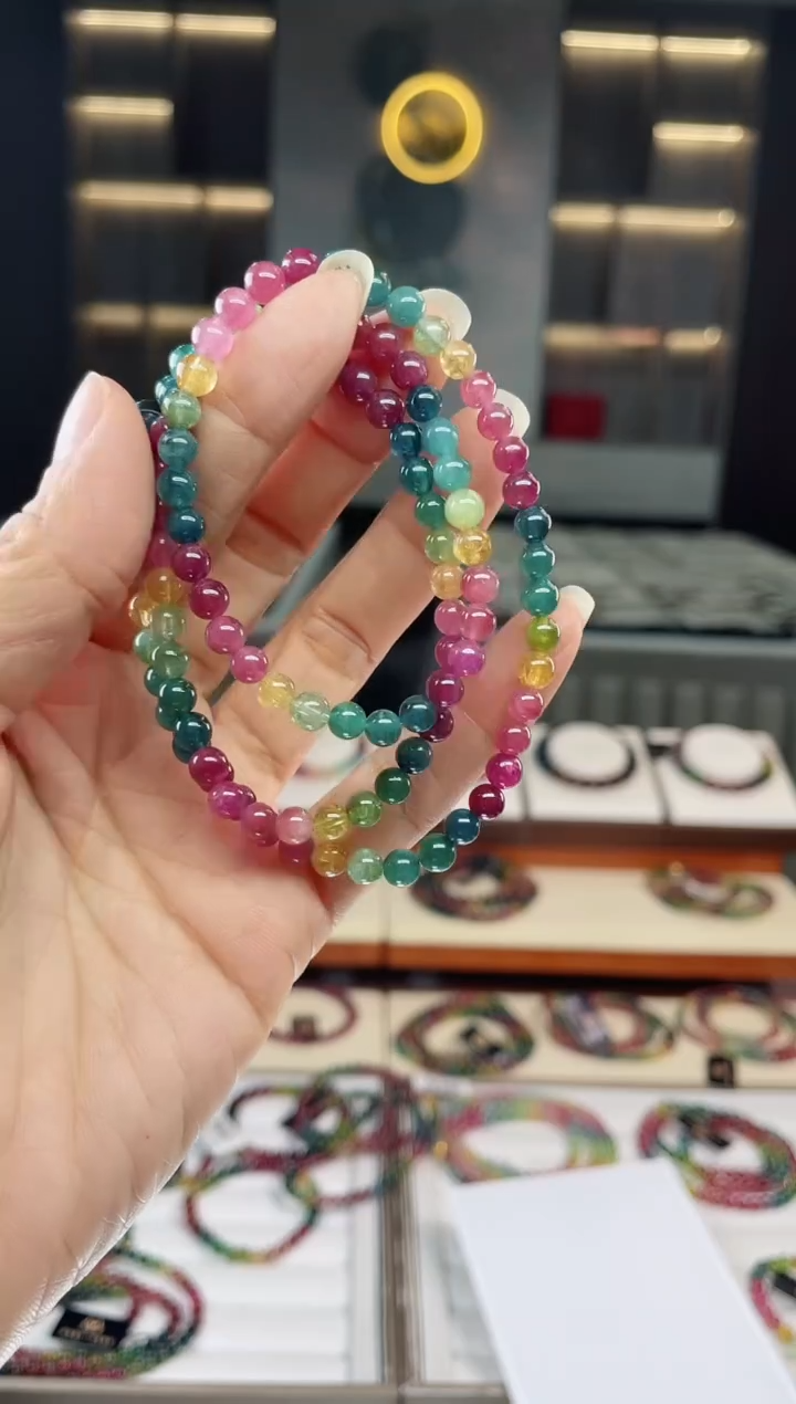 未镶嵌老矿碧玺三圈手串5mm+碧玺（多样性发一条）Q