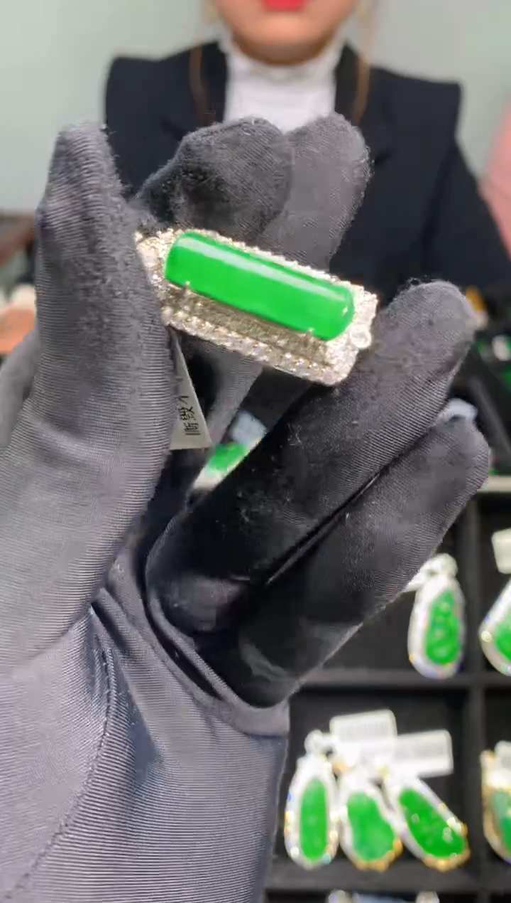 【闪购商品】定制翡翠未镶嵌30定制翡翠-多样性发货（发其一）