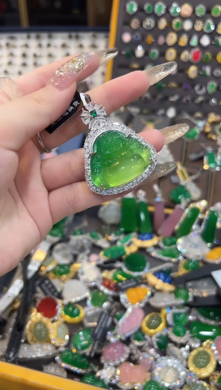 【闪购商品】玛瑙/玉髓未镶嵌颈饰1