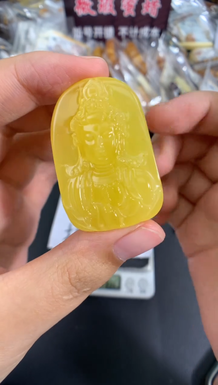 蜜蜡未镶嵌珠宝奇石1