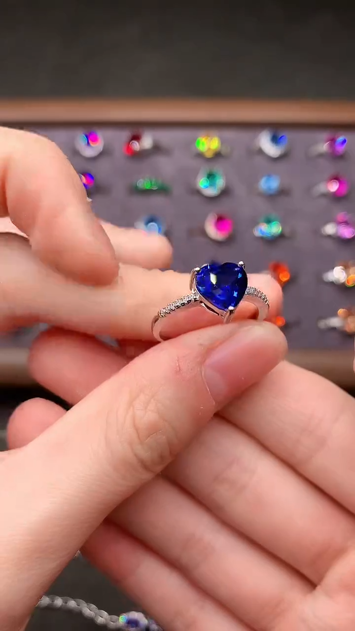 【闪购商品】蓝宝石戒指银S925镶嵌矢车菊