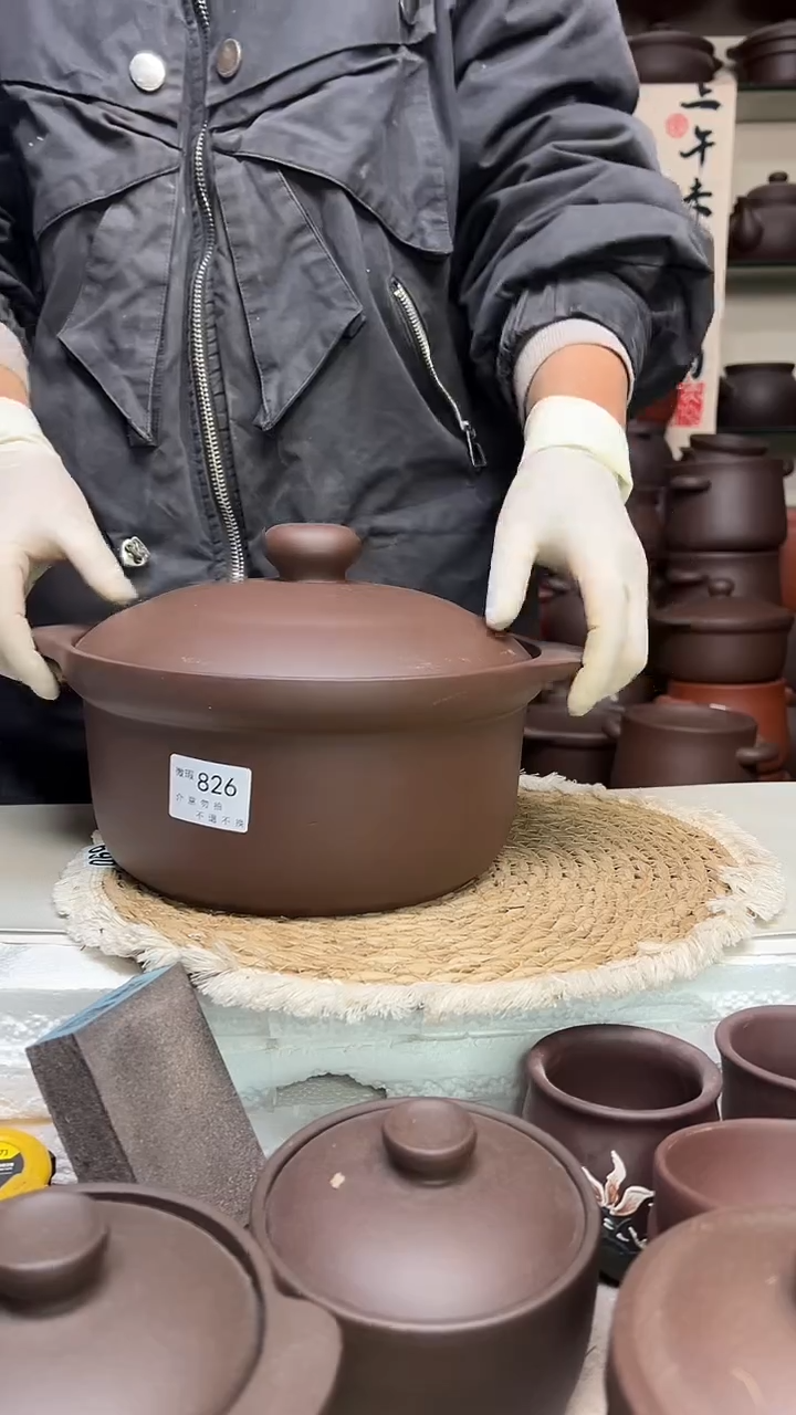 宜兴紫砂微瑕3升锅826