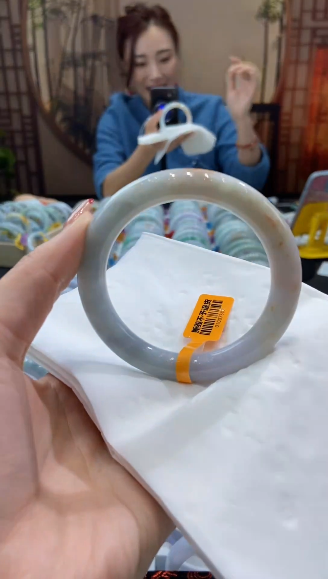 【闪购商品】翡翠手镯未镶嵌00008649
