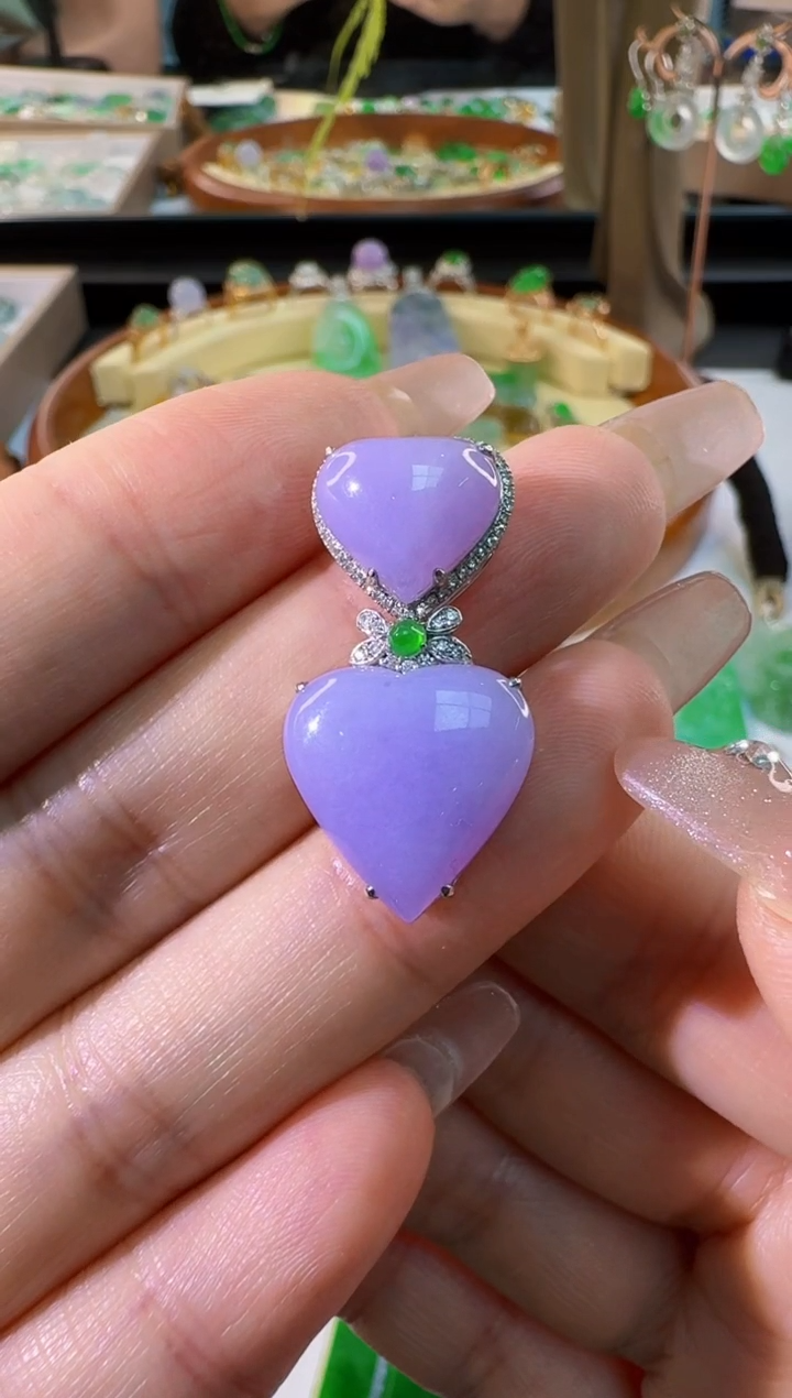 【闪购商品】翡翠颈饰18K金镶嵌缅甸翡翠A货吊坠