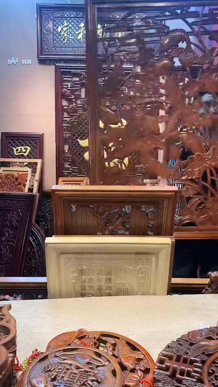 香樟木木雕款1.2/80公分年年有余