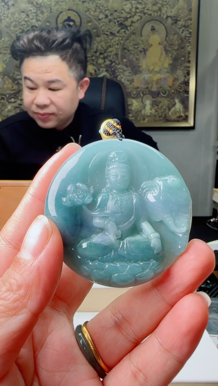 【闪购商品】翡翠颈饰未镶嵌1111111111