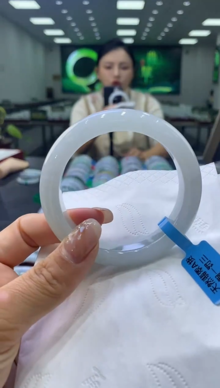 未镶嵌手镯翡翠00002582