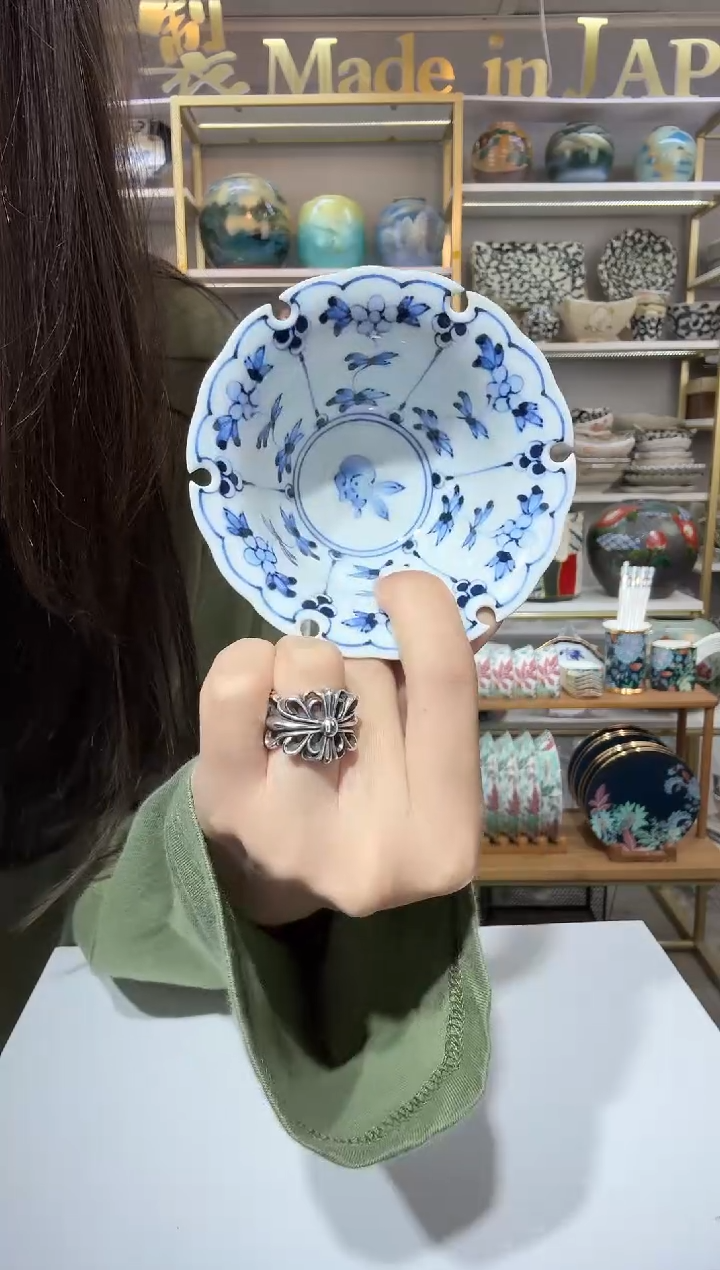 陶瓷有田烧10厘米小钵一只