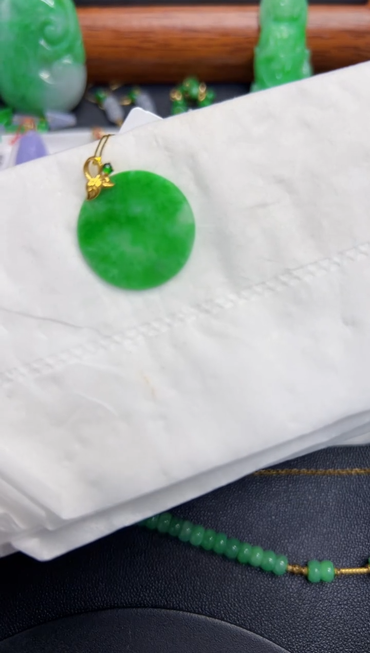 【闪购商品】翡翠颈饰18K金镶嵌Y缅料A货/支持复检/一件
