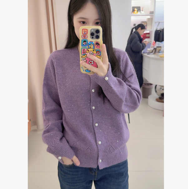 冬季百搭袖开叉珠珠纽扣圆领针织开衫(毛衣易起球介意勿拍)