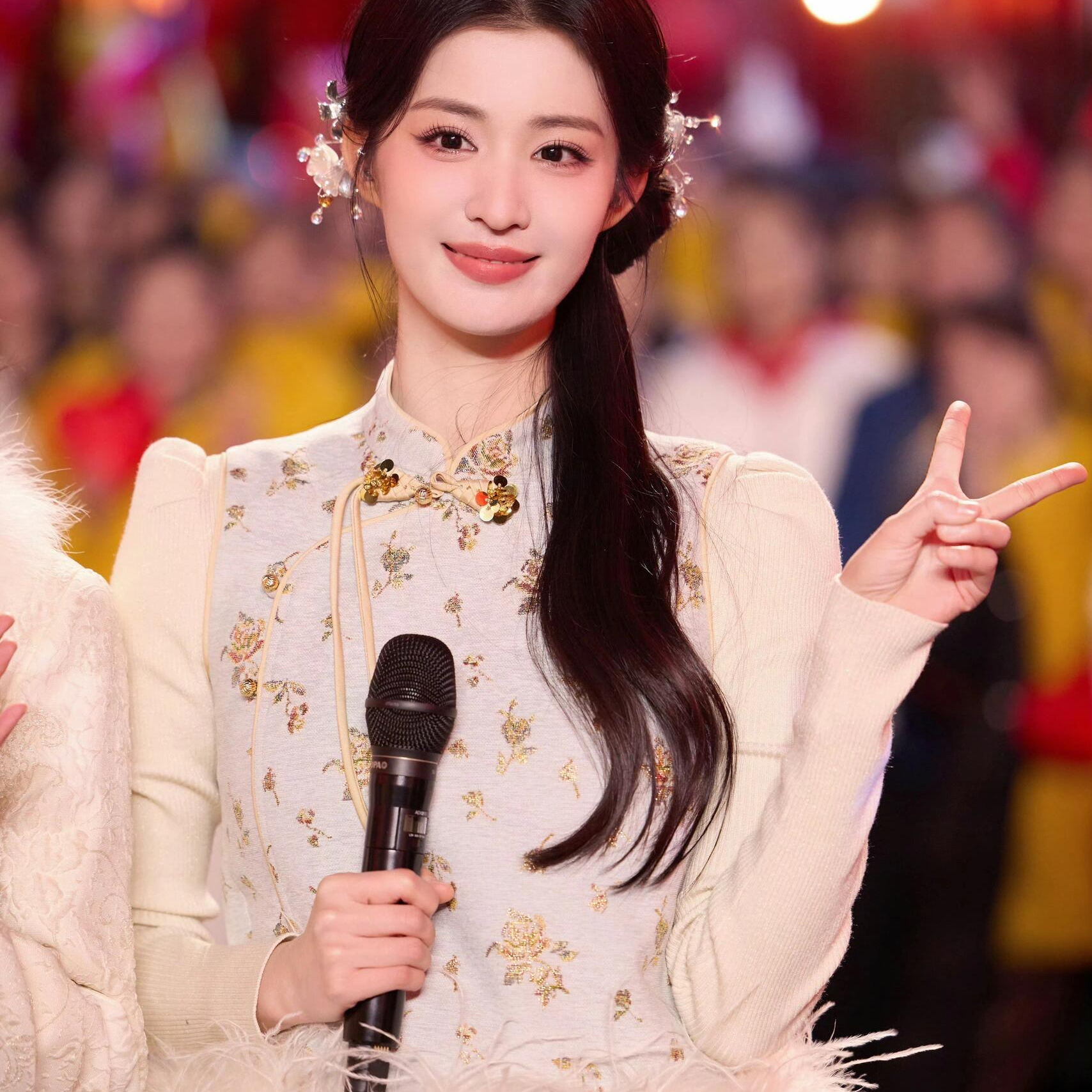 王楚然明星玛家同款2025秋冬季新款中式国风旗袍上衣半裙套装女